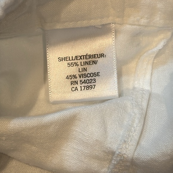 Size 8 Banana Republic White Cargo Shorts Relaxed Fit - Picture 5 of 14